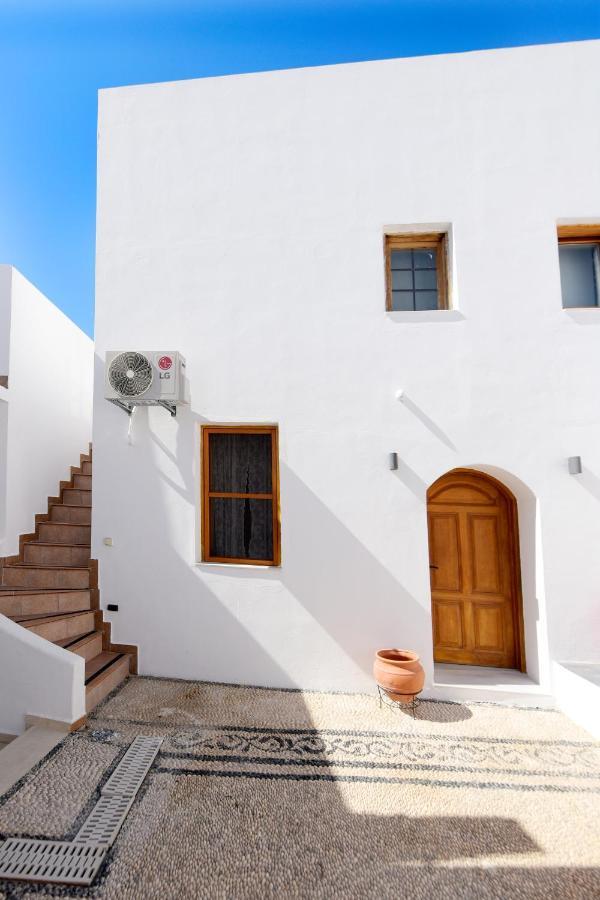 Pera Houses 2-Bedroom In The Center Of Lindos Esterno foto