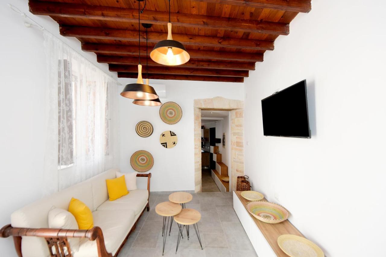 Pera Houses 2-Bedroom In The Center Of Lindos Esterno foto