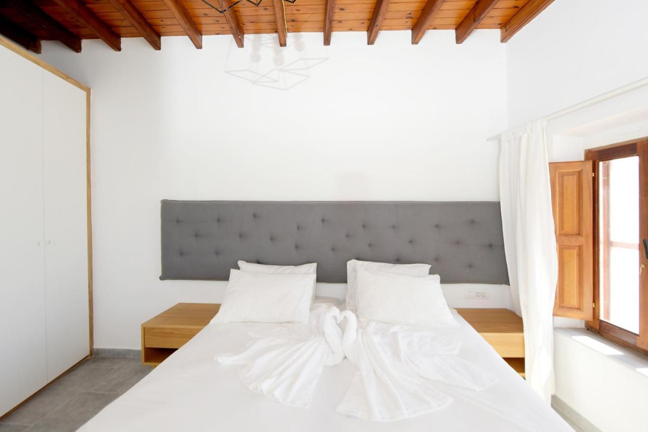 Pera Houses 2-Bedroom In The Center Of Lindos Esterno foto