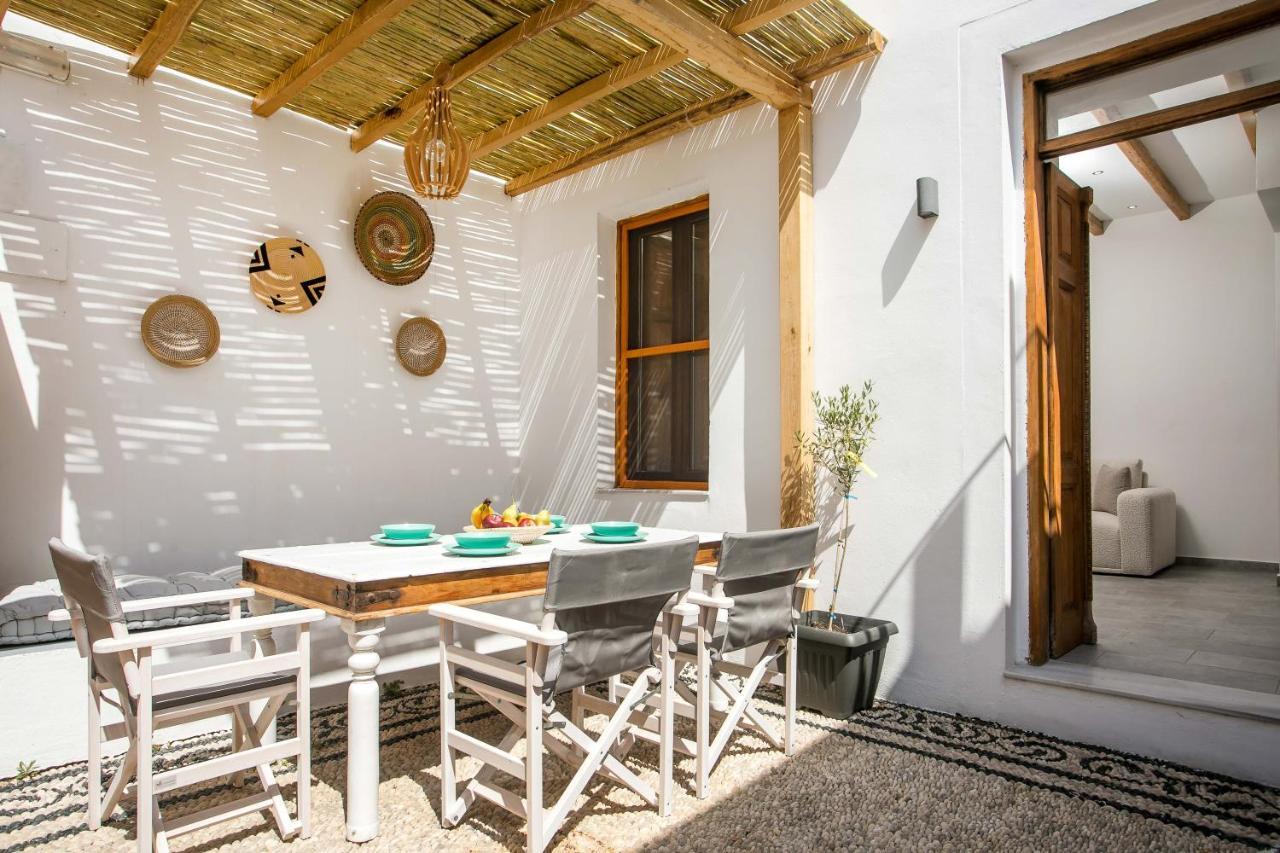 Pera Houses 2-Bedroom In The Center Of Lindos Esterno foto