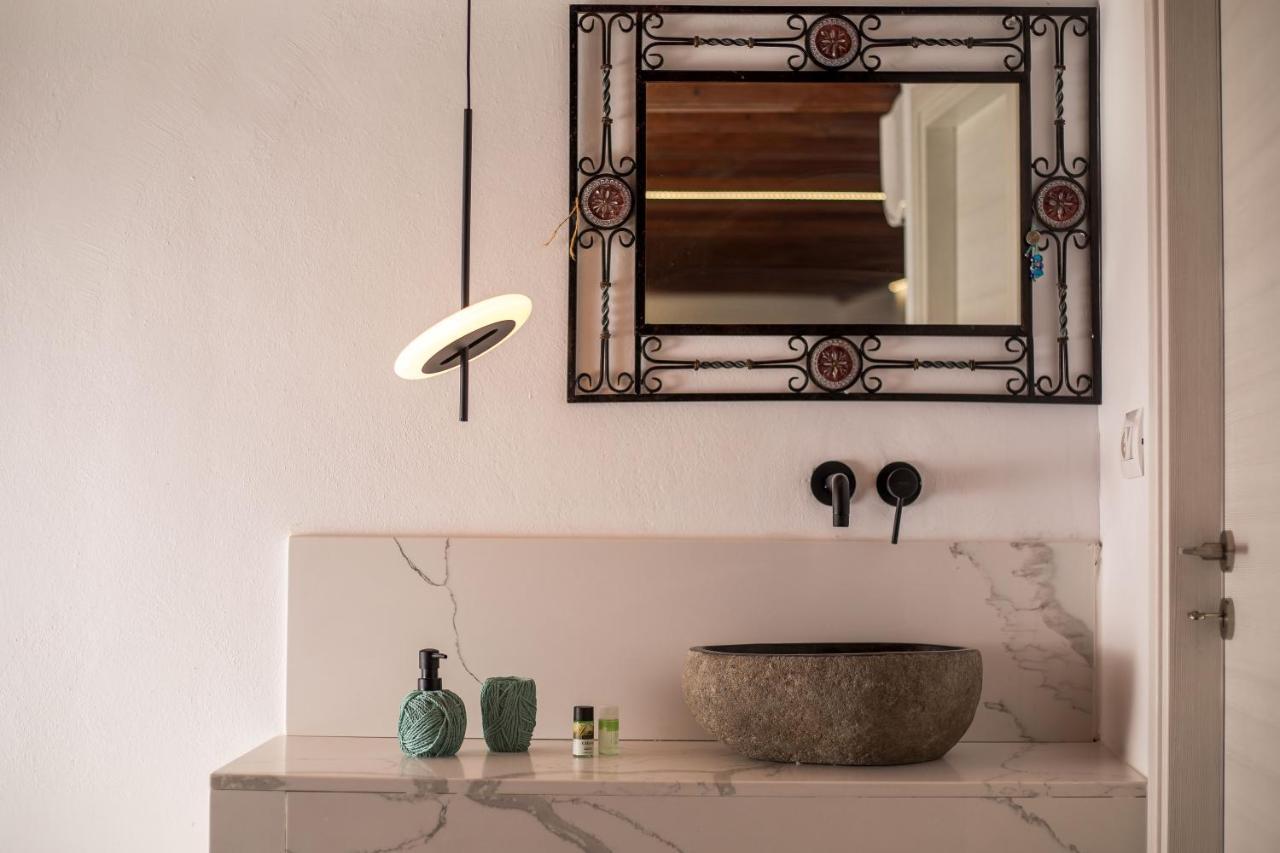 Pera Houses 2-Bedroom In The Center Of Lindos Esterno foto